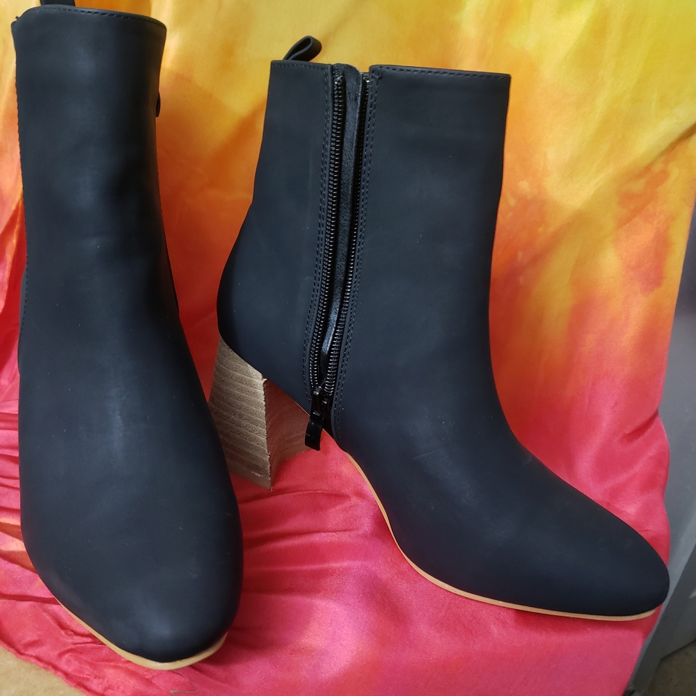CCOCCI Black Ankle Boots with Zipper